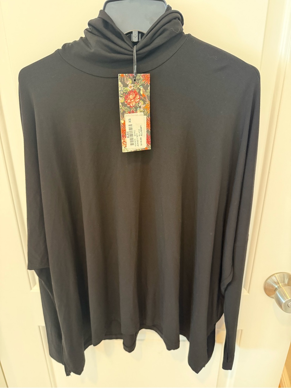 Black Long-Sleeve Turtleneck Top - Unbranded